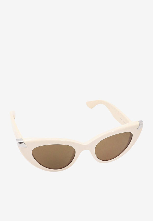 Punk Rivet Cat-Eye Sunglasses