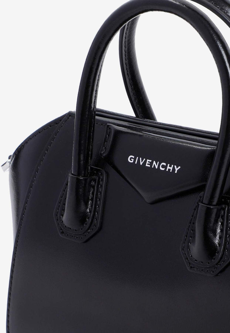 Antigona Top Handle Bag in Box Leather