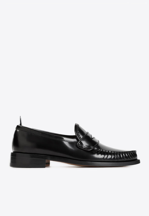 Pleated Loafers in Calf Leather