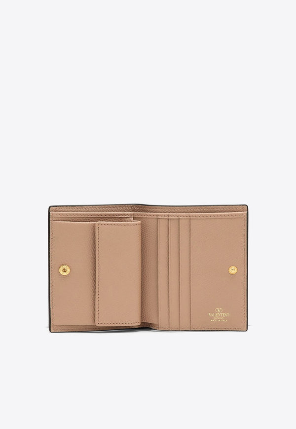 Grained VLogo Leather Wallet