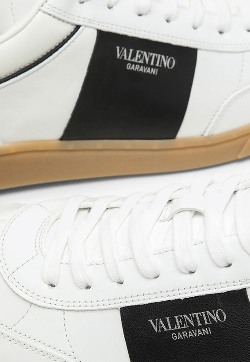 Upvillage Low-Top Leather Sneakers