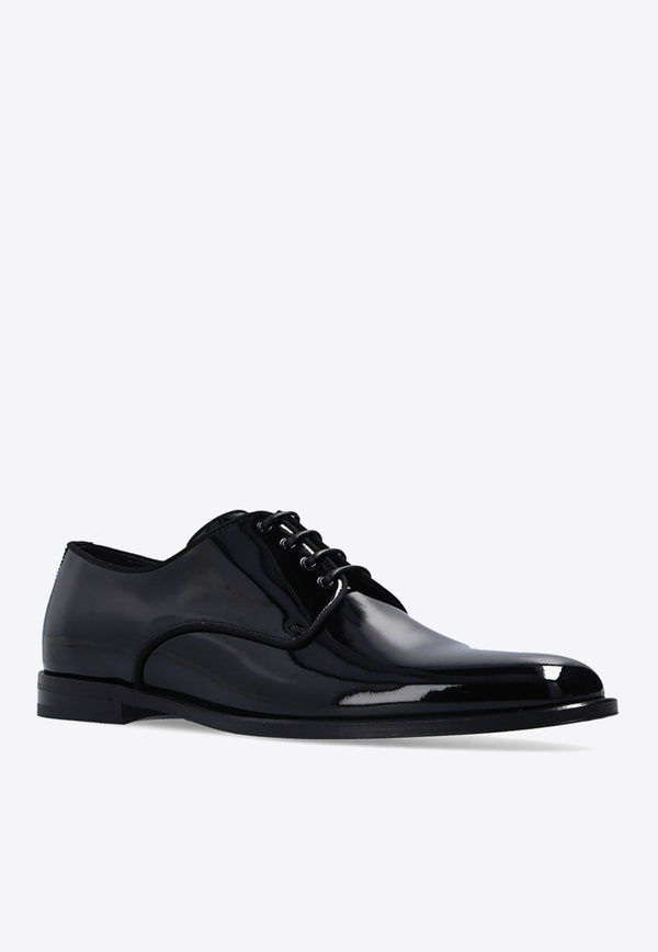 Derby Lace-Up Shoes in Patent Leather