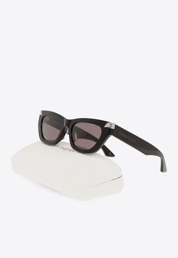 Punk Rivet Cat-Eye Sunglasses