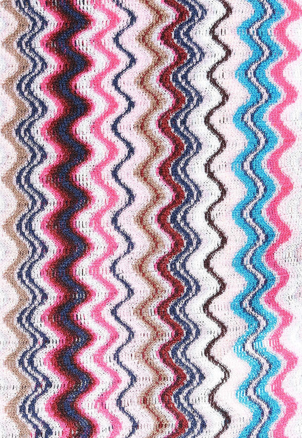 Wave Pattern Fringed Scarf